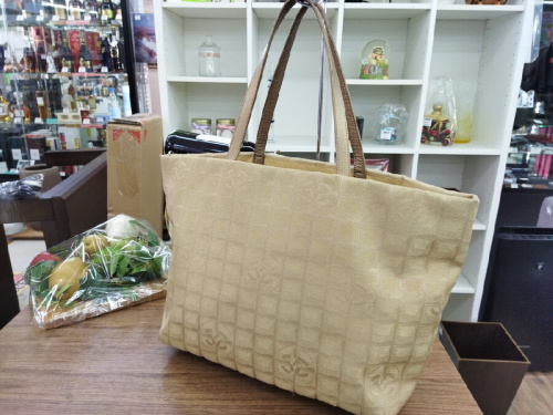 ブランドバッグ・財布のCHANEL