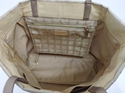 シャネルのニュートラベルライン