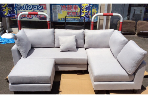 家具のソファー