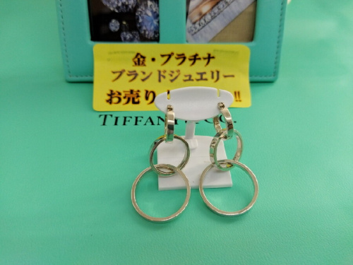 貴金属のピアス