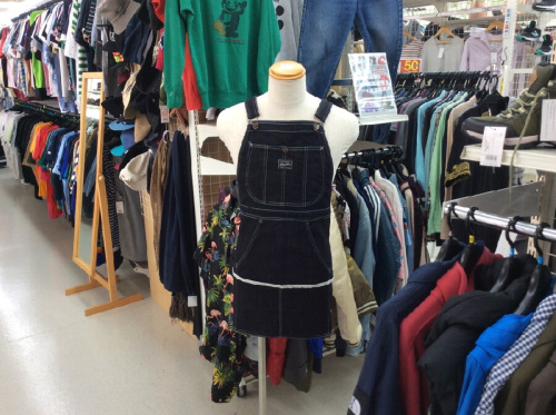 ファッションの古着