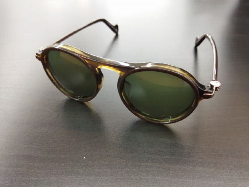 ファッションのモンクレール