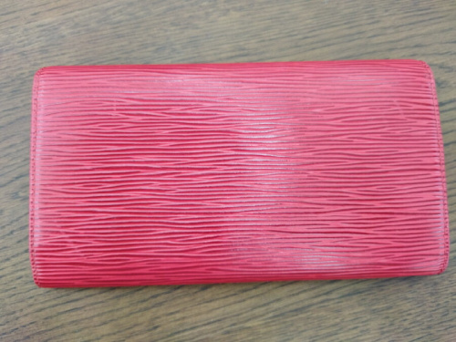 長財布のルイヴィトン