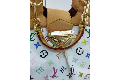 ハンドバッグのブロン