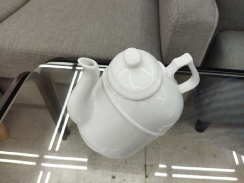 ロンネフェルトのポット