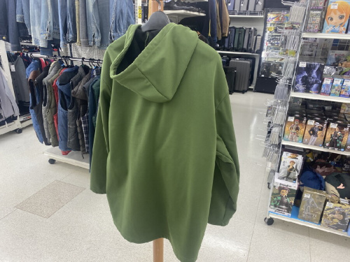 中古衣類のパーカー