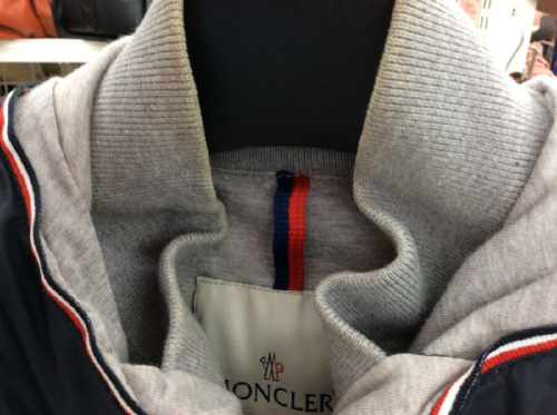 アウターのジャケット