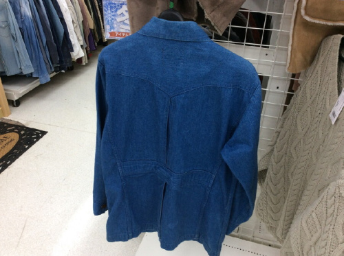 アウターのジャケット