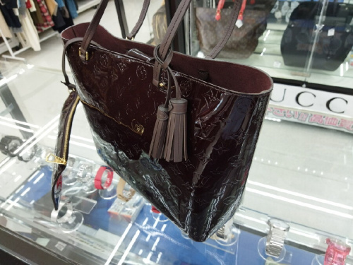 トートバッグのモノグラム