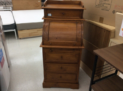 中古家具のチェスト