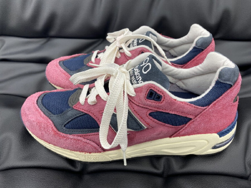 中古スニーカーのニューバランス