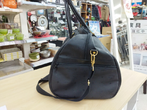 MCM（エムシーエム）のボストンバッグ