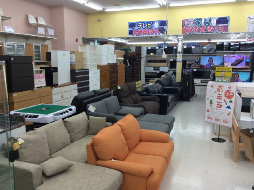 中古家具の施術ベッド