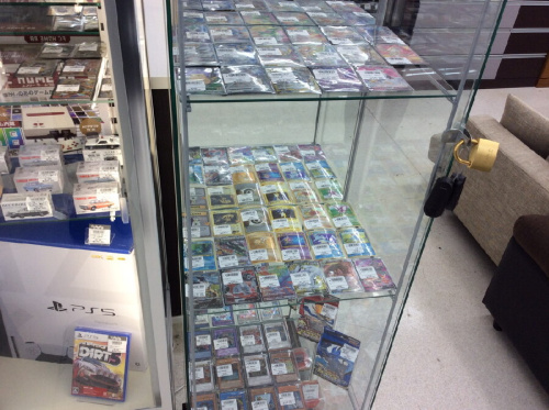 中古玩具のポケモンカード