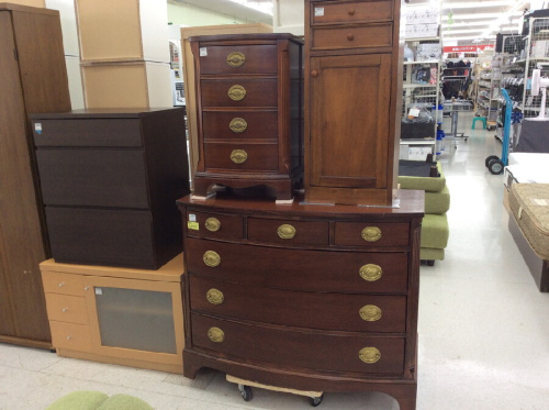 中古家具のアンティーク家具