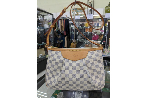 ブランドバッグ・財布のLOUISVUITTON（ルイ・ヴィトン）