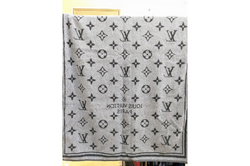 LOUISVUITTON（ルイ・ヴィトン）のビーチタオル