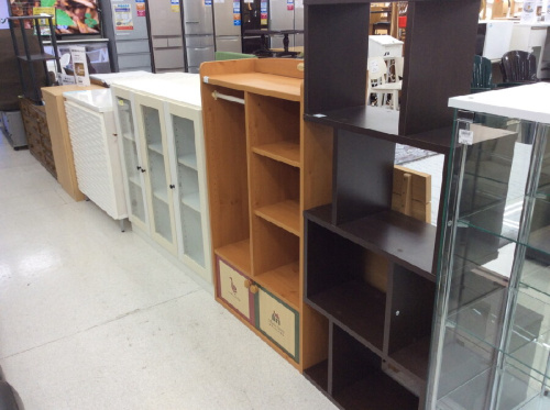 収納家具のラック