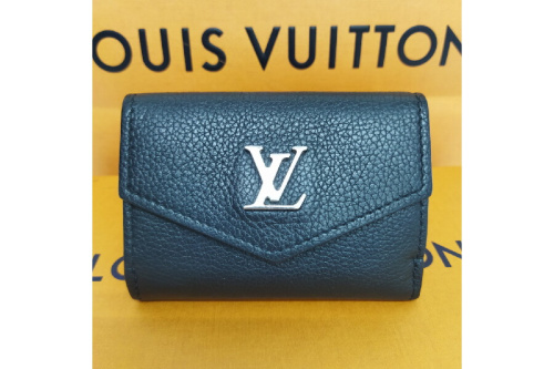 3つ折り財布のルイ・ ヴィトン(LOUIS VUITTON)