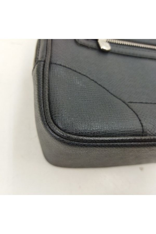 ルイ・ ヴィトン（LOUIS VUITTON）