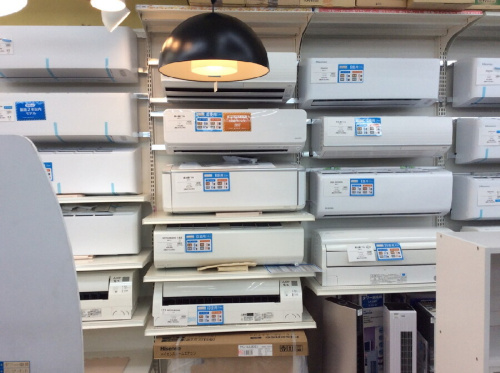 家電のエアコン