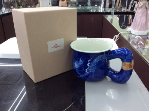 深川製磁のモーニングカップ