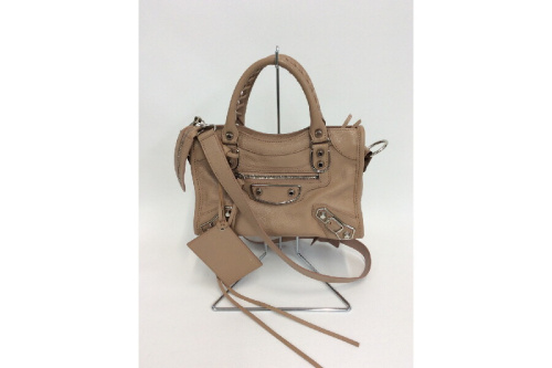 バッグのショルダーバッグ