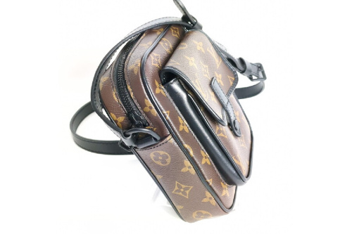 ショルダーバッグのルイ・ ヴィトン（LOUIS VUITTON）
