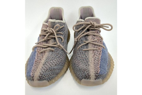 アディダス（adidas）のYEEZY