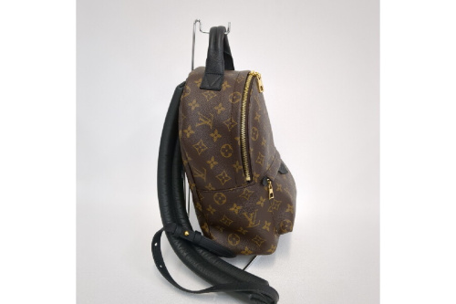リュックのルイ・ ヴィトン（LOUIS VUITTON）