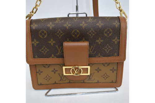 ショルダーバッグのルイ・ ヴィトン（LOUIS VUITTON）