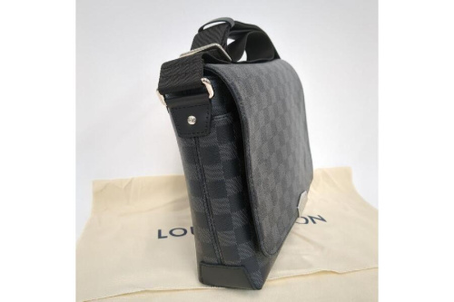 ルイ・ ヴィトン（LOUIS VUITTON）