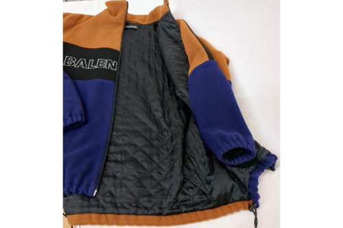 TRACK SUIT JACKETのメンジ