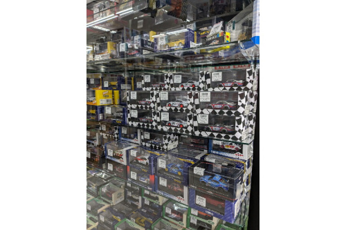 ダイキャストカー