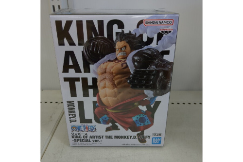 フィギュア