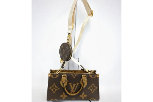 バッグのショルダーバッグ