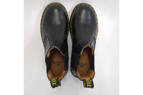 ドクターマーチン(Dr.Martens)のチェルシーブーツ