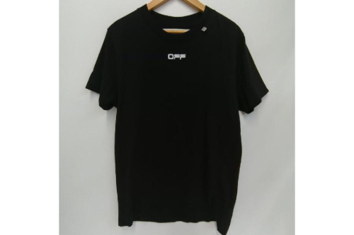 ファッションのTシャツ