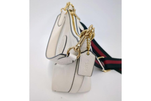 コーチ(COACH)のデンプシー2WAY