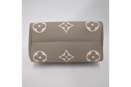 モノグラムアンプラントのスピーディ・バンドリエール20