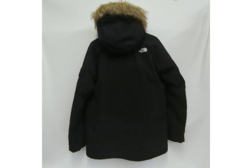 ダウンジャケットのザ・ノース・フェイス（The North Face）