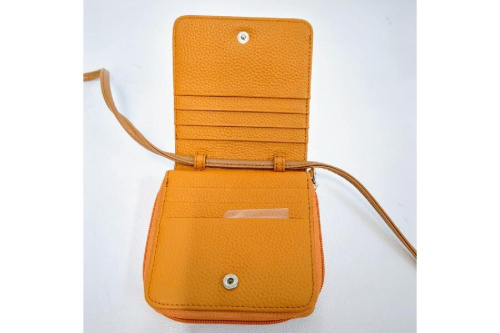 わちふぃーるど(WachiField)の2つ折りポシェット財布