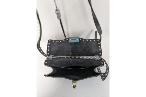 ヴァレンティノ（VALENTINO）のロックスタッズ ショルダーバッグ