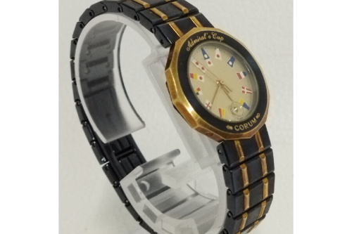 腕時計のCORUM　コルム