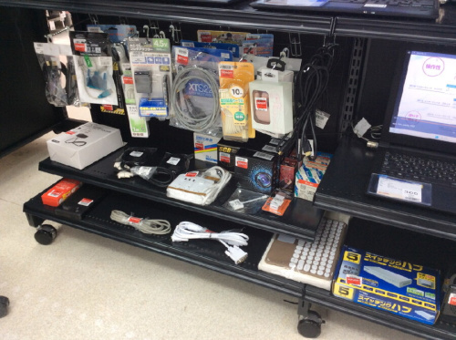 ピックアップ静岡登呂店 リユースショップのノートパソコン スマホ 販売 買取