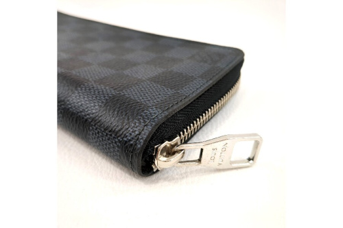 ルイ・ ヴィトン（LOUIS VUITTON）