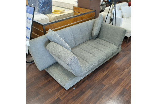 家具のソファー