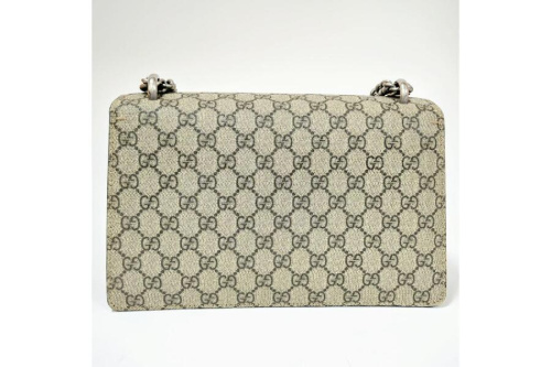 ショルダーバッグのグッチ（GUCCI）
