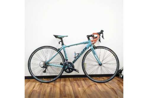 ロードバイクのビアンキ(Bianchi)