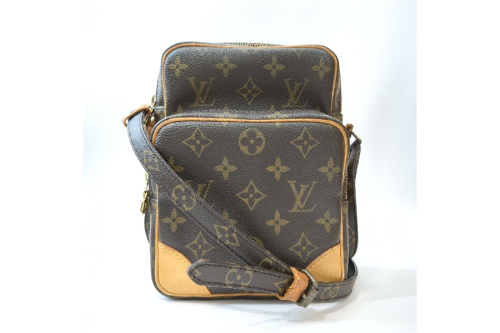 バッグのショルダーバッグ